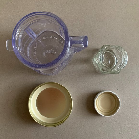 2-Smaller Storage Containers - Picture 4 of 5